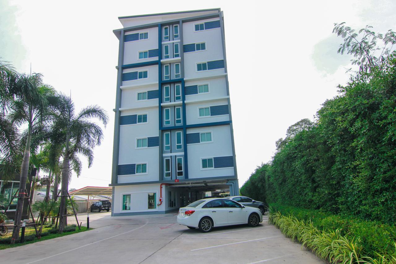 Tada Condotel Buriram Dış mekan fotoğraf